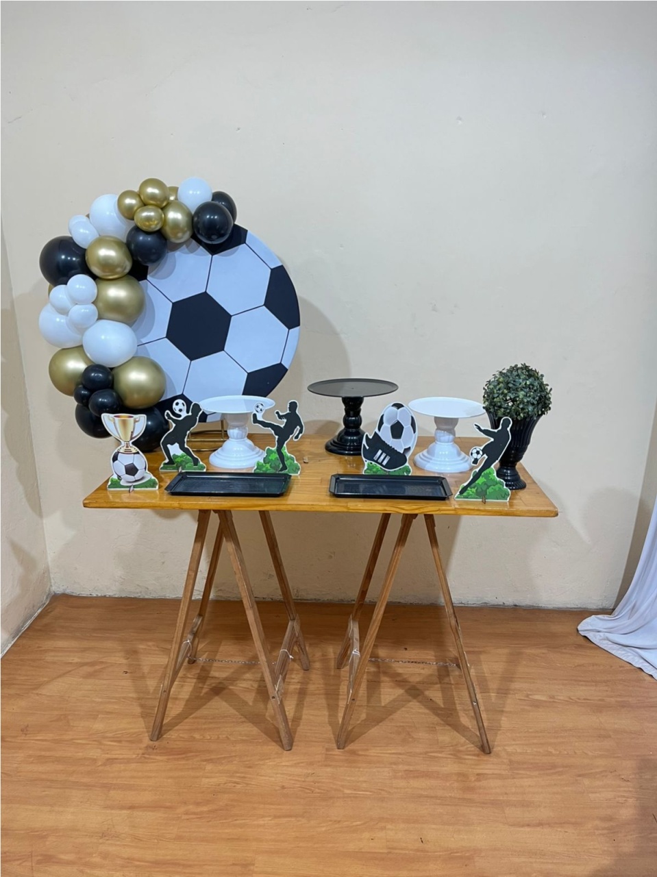 Futebol Painel Bola - Mini Festa - Kit Comemore - PEGUE E MONTE CATALAGO VEM FESTEJAR PALMAS
