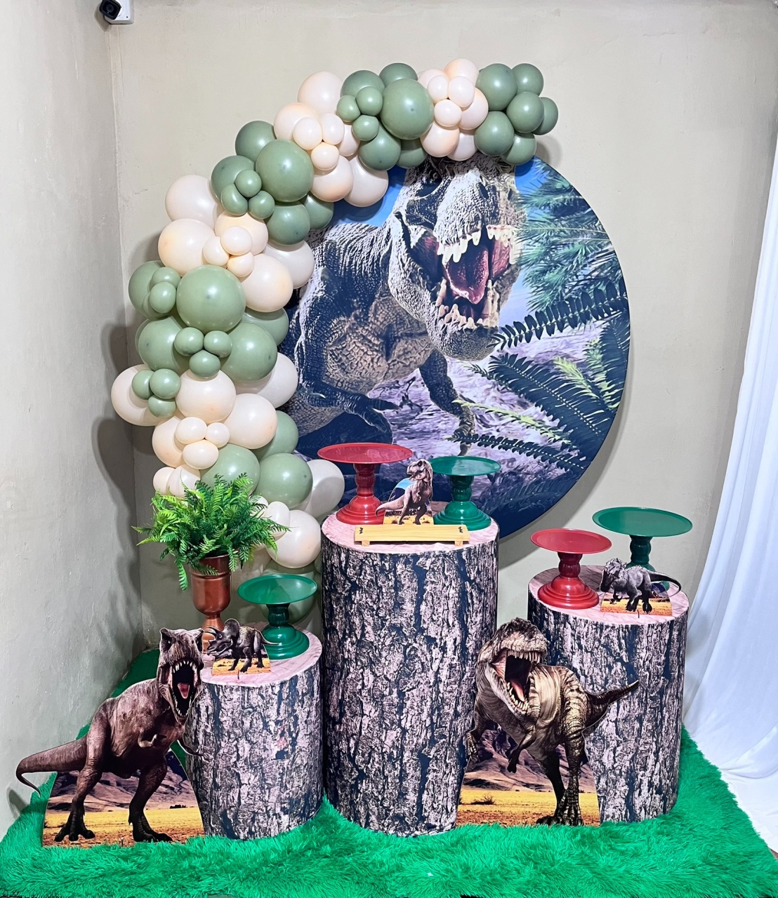 Dinossauro - Festa Completa - Kit Festejar - PEGUE E MONTE CATALAGO VEM FESTEJAR PALMAS