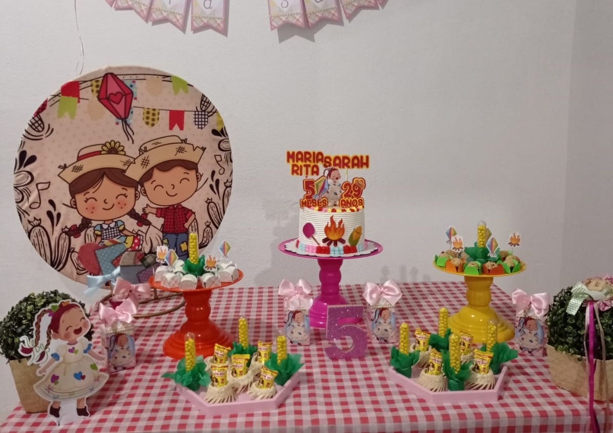 Junino 1 - Mini Festa - Kit Parabéns - PEGUE E MONTE CATALAGO VEM FESTEJAR PALMAS