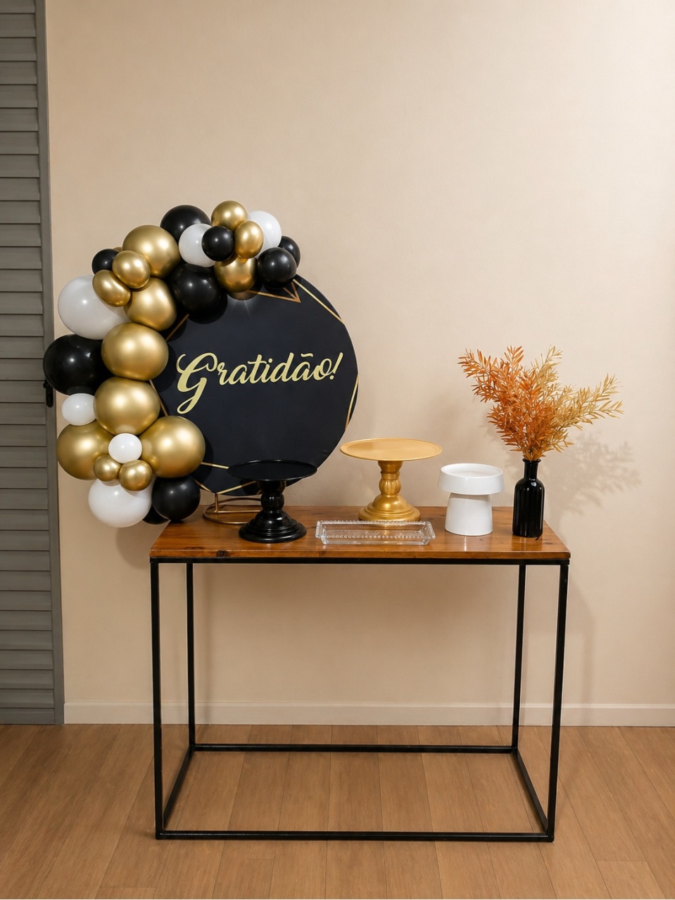 Gratidão Preto - Mini Festa - Kit Comemore - PEGUE E MONTE CATALAGO VEM FESTEJAR PALMAS