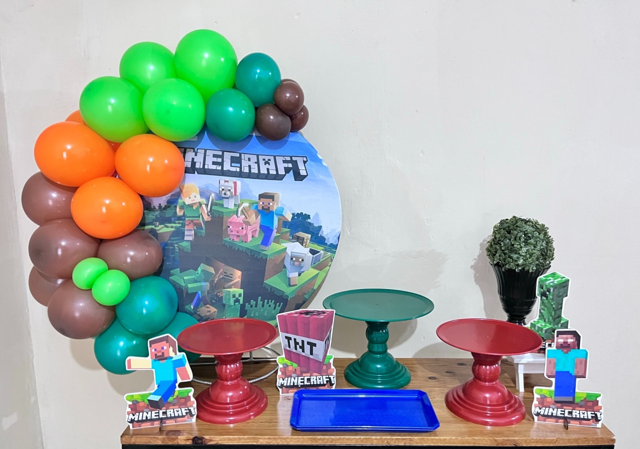 Minecraft - Mini Festa - Kit Festejar  - PEGUE E MONTE CATALAGO VEM FESTEJAR PALMAS