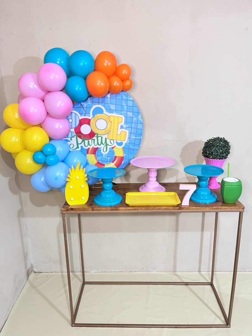Pool Party - Mini Festa - Kit Comemore - PEGUE E MONTE CATALAGO VEM FESTEJAR PALMAS