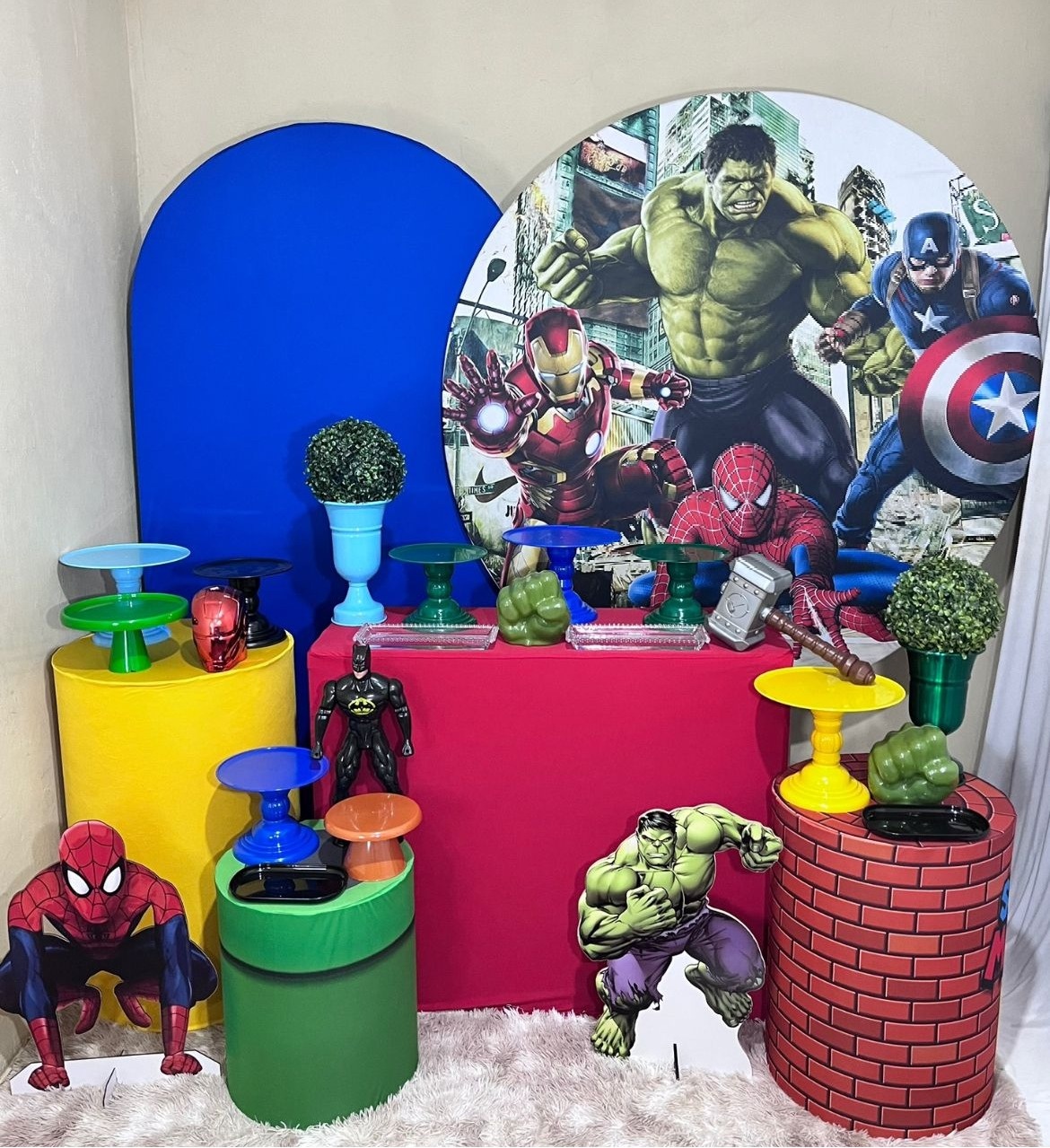 Vingadores - Festa Completa - Kit Festão - PEGUE E MONTE CATALAGO VEM FESTEJAR PALMAS