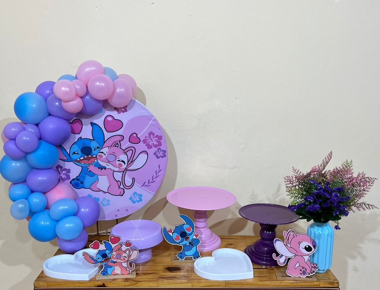 Stitch E Angel  - Mini Festa - Kit Festejar - PEGUE E MONTE CATALAGO VEM FESTEJAR PALMAS