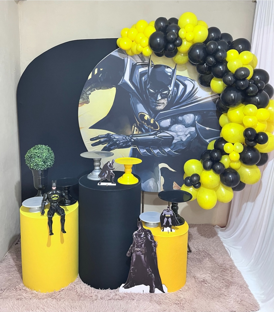 Batman - Festa Completa - Kit Comemore Com Balões - PEGUE E MONTE CATALAGO VEM FESTEJAR PALMAS