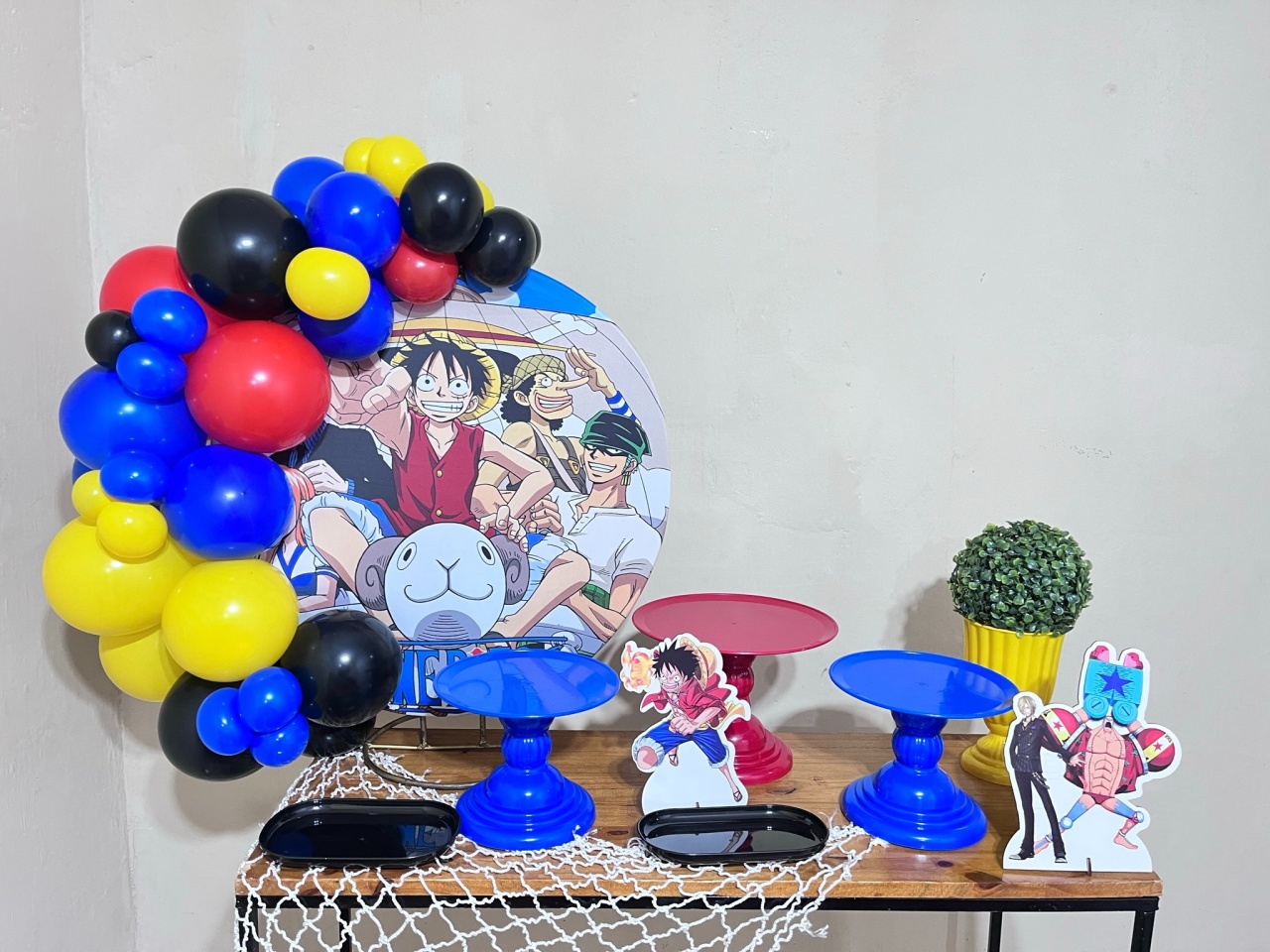 One Piece - Mini Festa - Kit Festejar - PEGUE E MONTE CATALAGO VEM FESTEJAR PALMAS