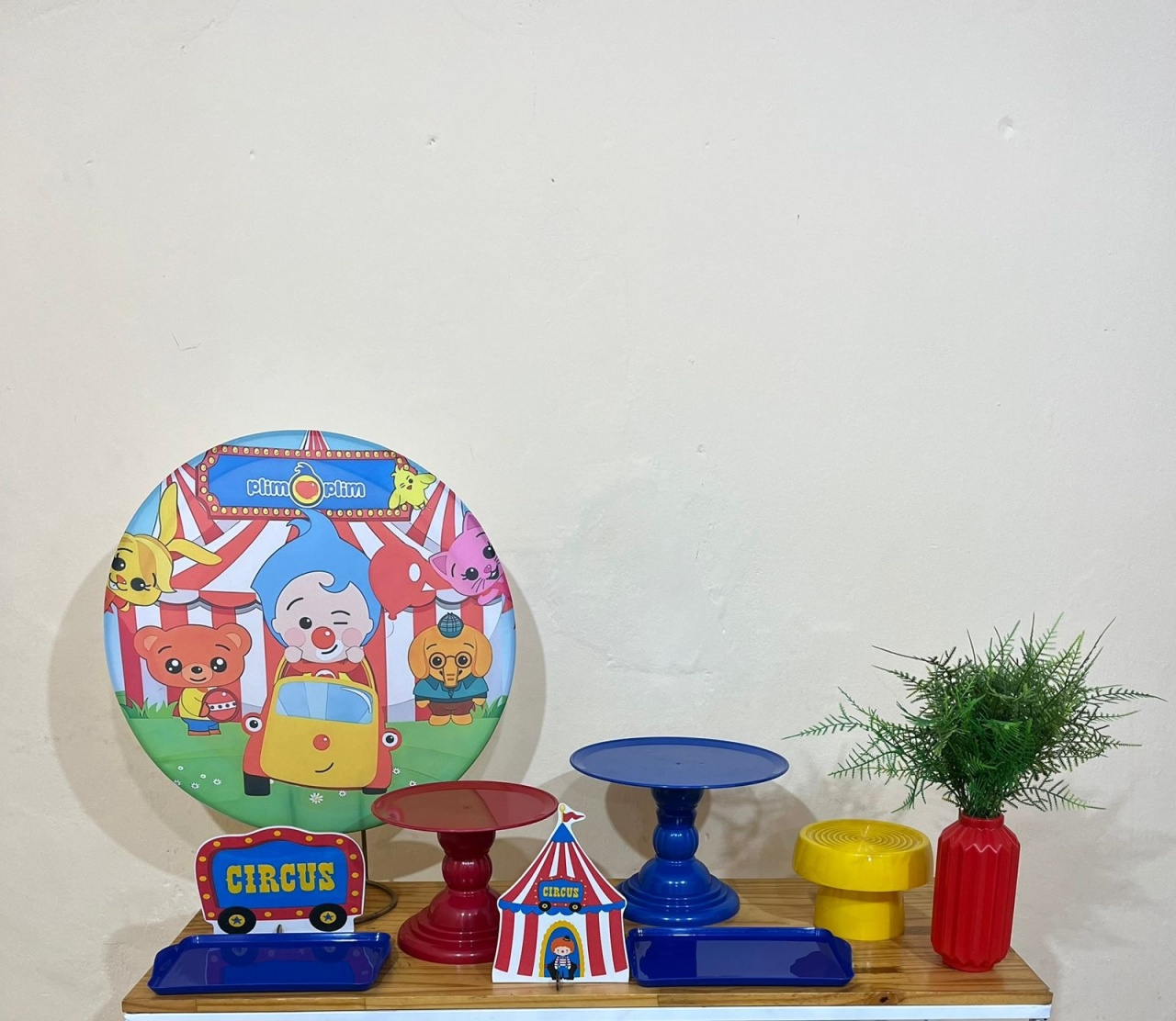 Plim Plim Herói Do Coração - Mini Festa - Kit Parabéns - PEGUE E MONTE CATALAGO VEM FESTEJAR PALMAS