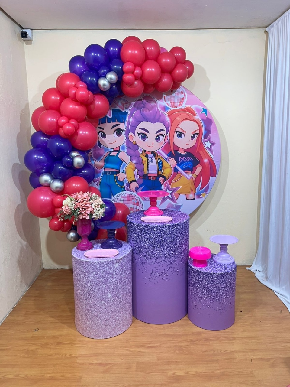 Guerreiras Do K-Pop - Festa Completa - Kit Festejar Com Balões - PEGUE E MONTE CATALAGO VEM FESTEJAR PALMAS