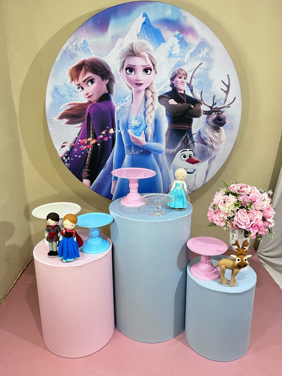 Frozen - Festa Completa - Kit Festejar  - PEGUE E MONTE CATALAGO VEM FESTEJAR PALMAS