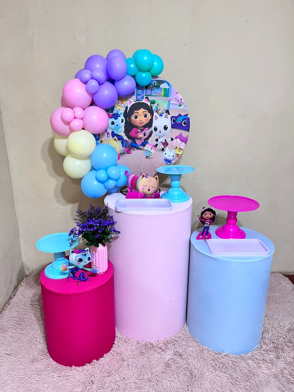Casa Magica da Gaby - Mini - Kit Festão - PEGUE E MONTE CATALAGO VEM FESTEJAR PALMAS