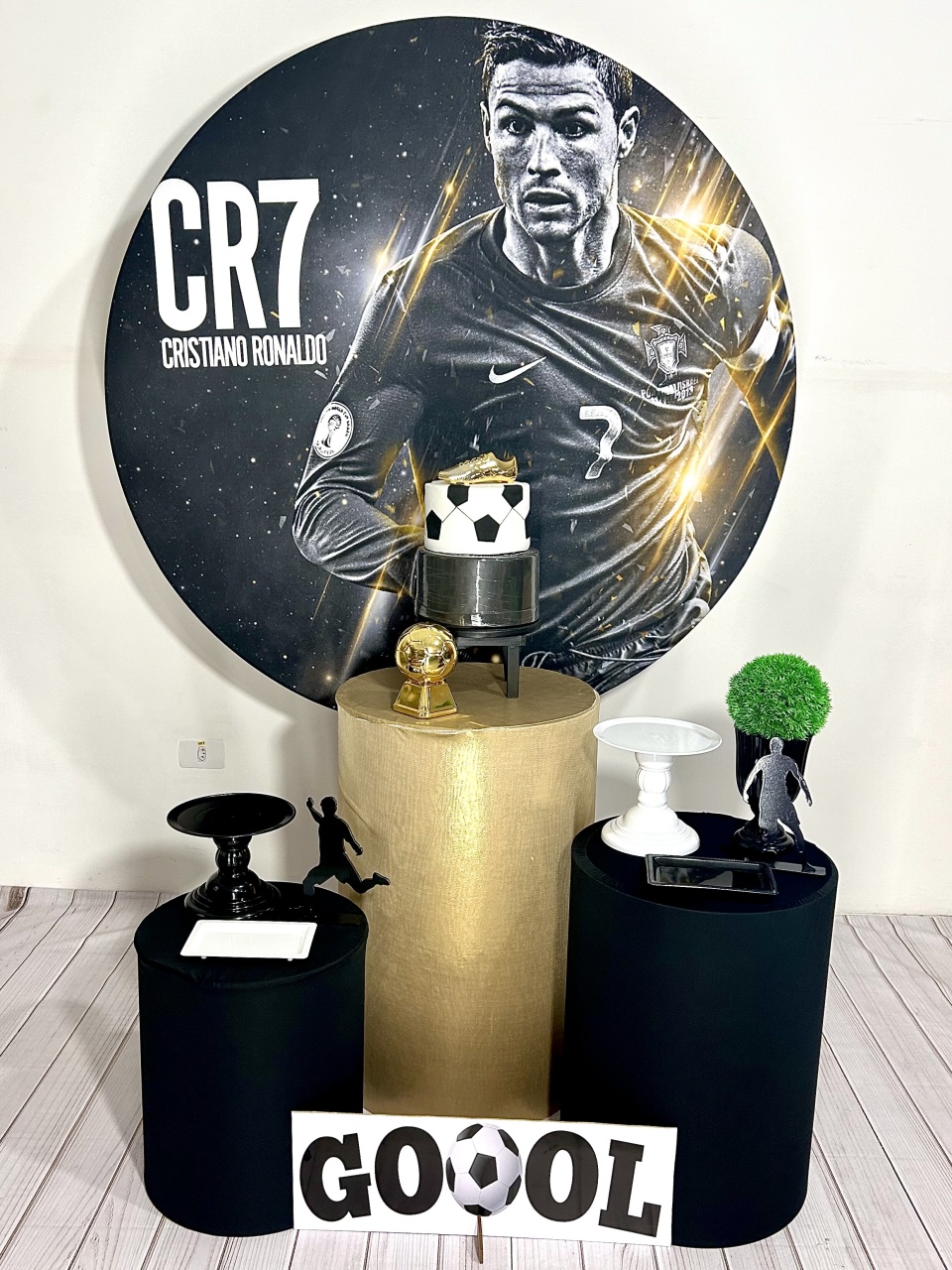 Kit1 Cristiano Ronaldo - NEW LIFE PEGUE E MONTE