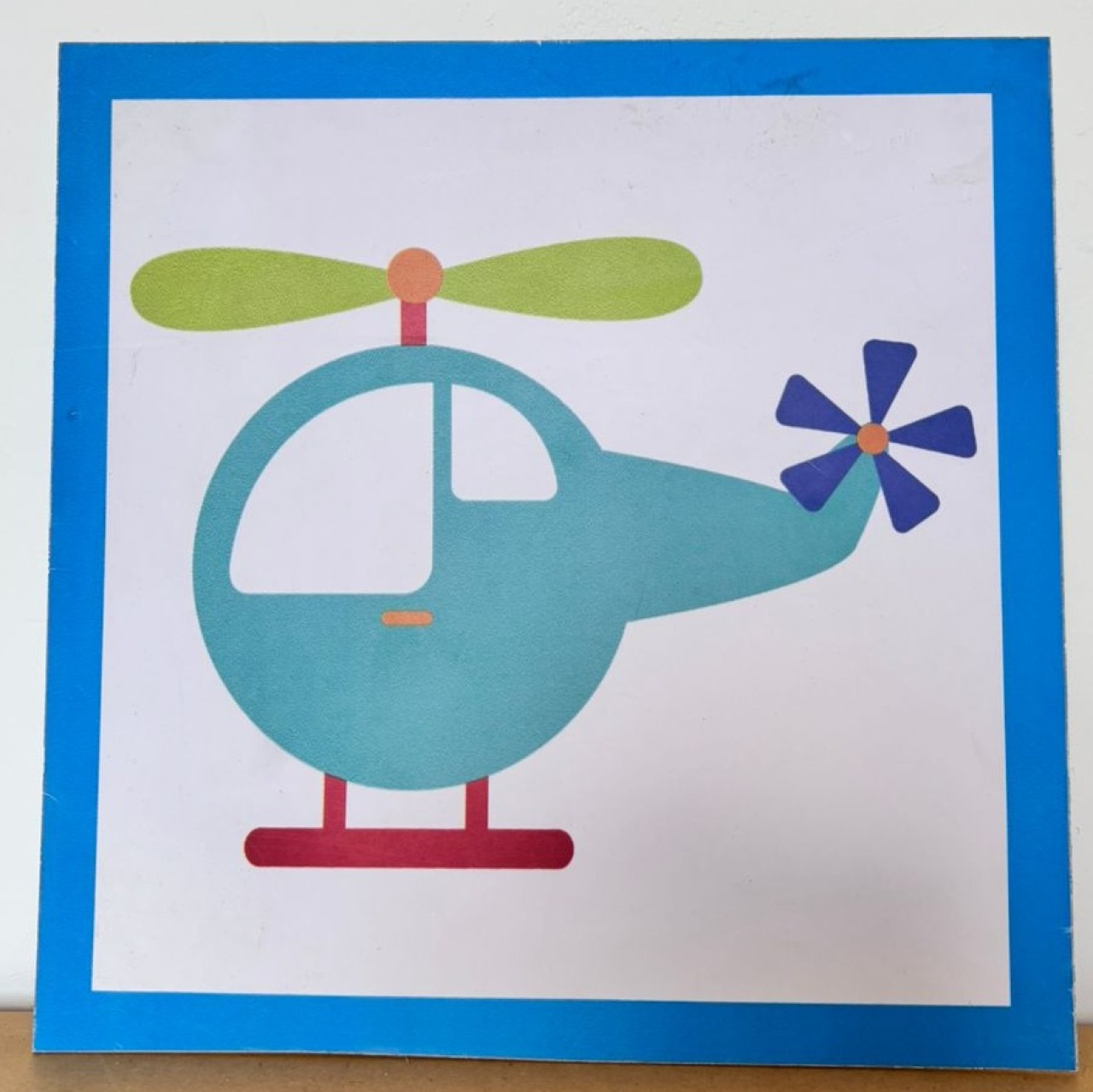 Display Decorativo Helicóptero (Locação) - Beca Decorações