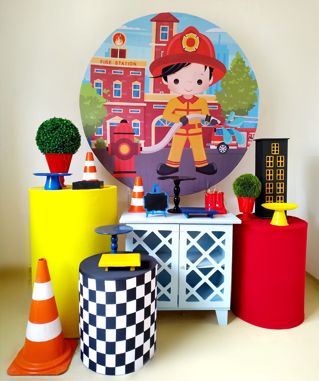 Bombeiro - Kit Ouro - Beca Decorações