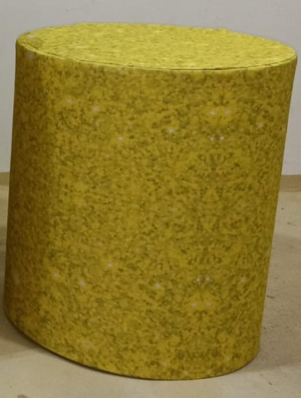  Capa de Cilindro Amarelo Glitter P (Locação) - Beca Decorações