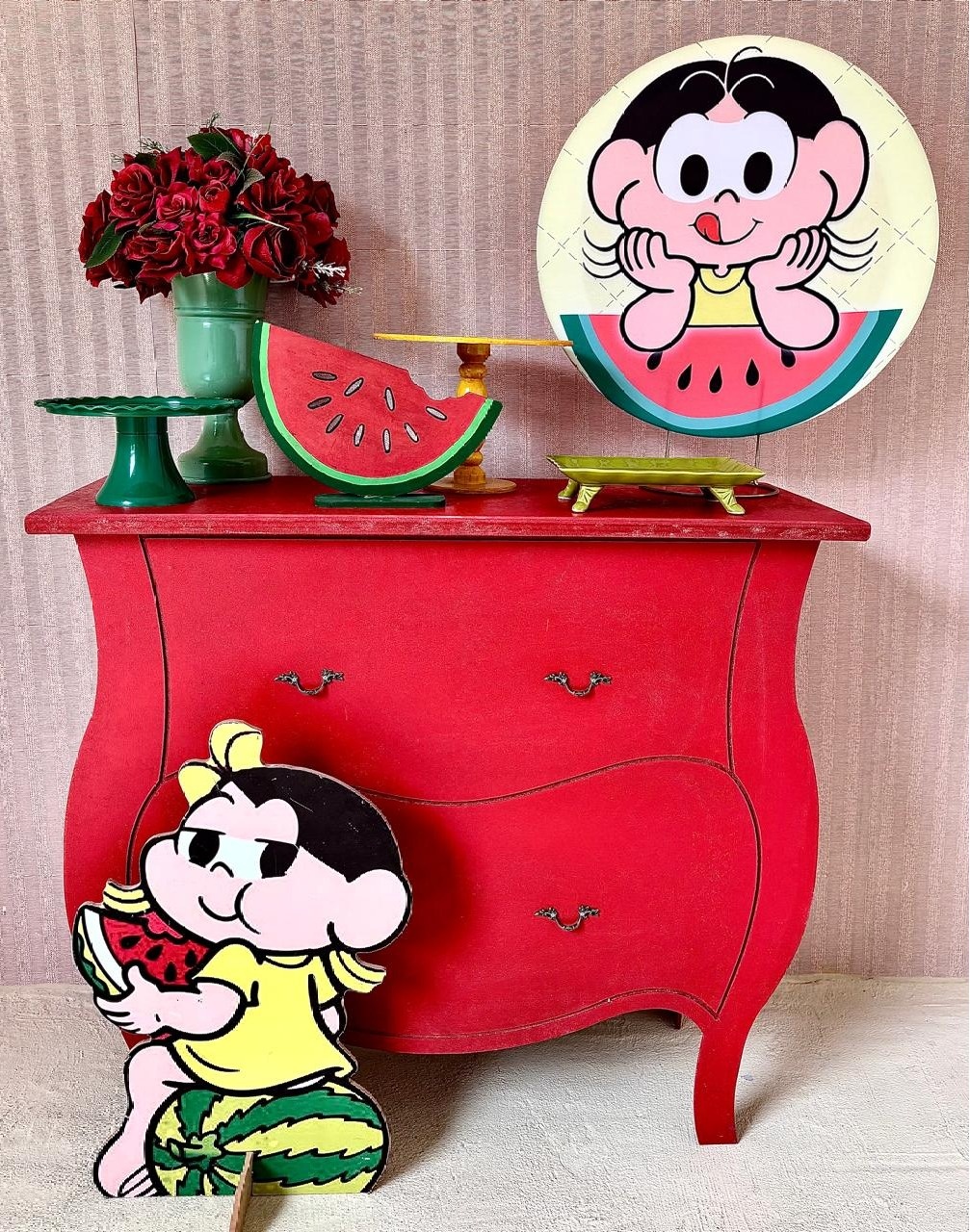 Magali Cômoda Vermelha (Mini Kit)     - Beca Decorações