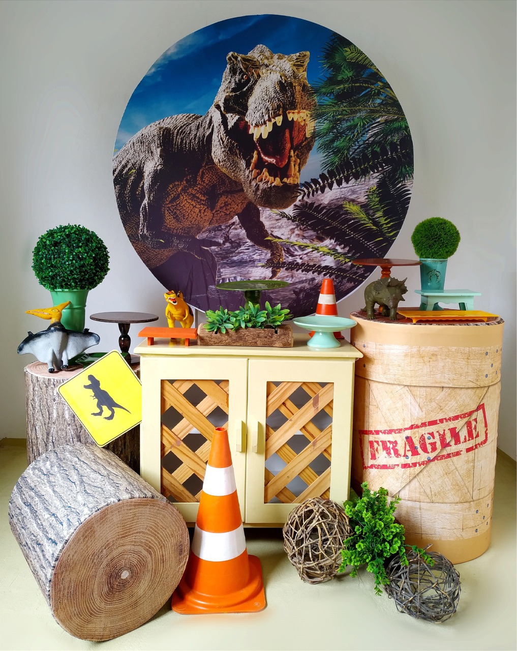 Dinossauro - Kit Ouro - Beca Decorações