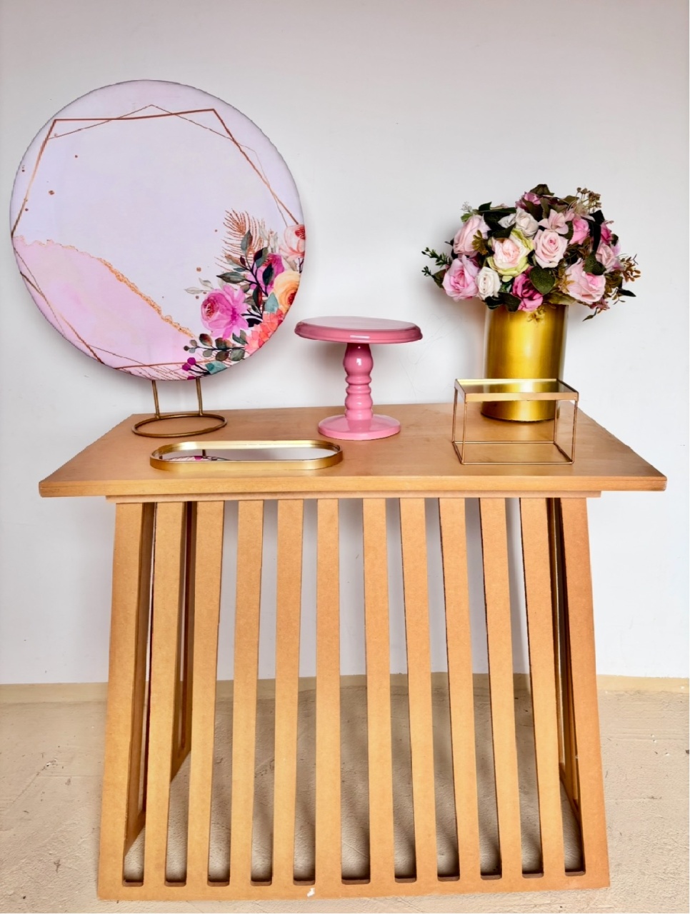 Marmorizado Rosa Com Mesa Rústica (Mini Kit) - Beca Decorações