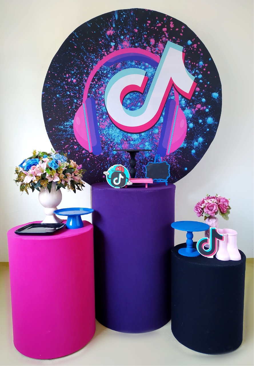 Tik Tok ( Kit Prata) - Beca Decorações