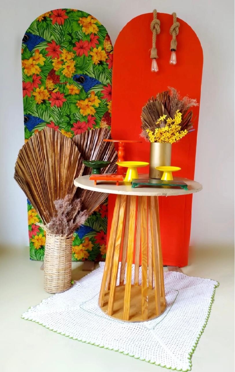 Laranja E Floral Romano  - Beca Decorações