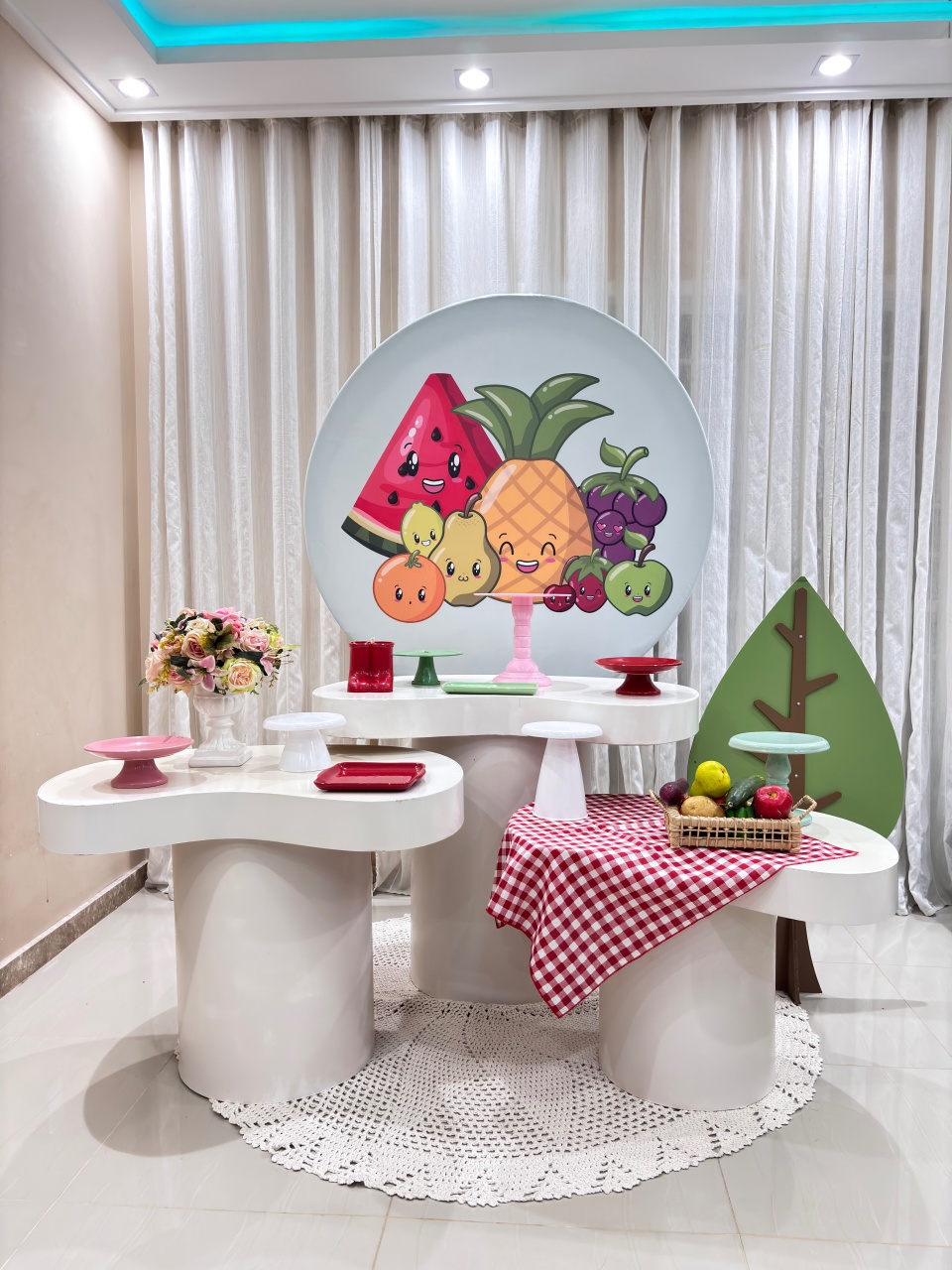 Frutinhas - Mesas Orgânicas   - Beca Decorações