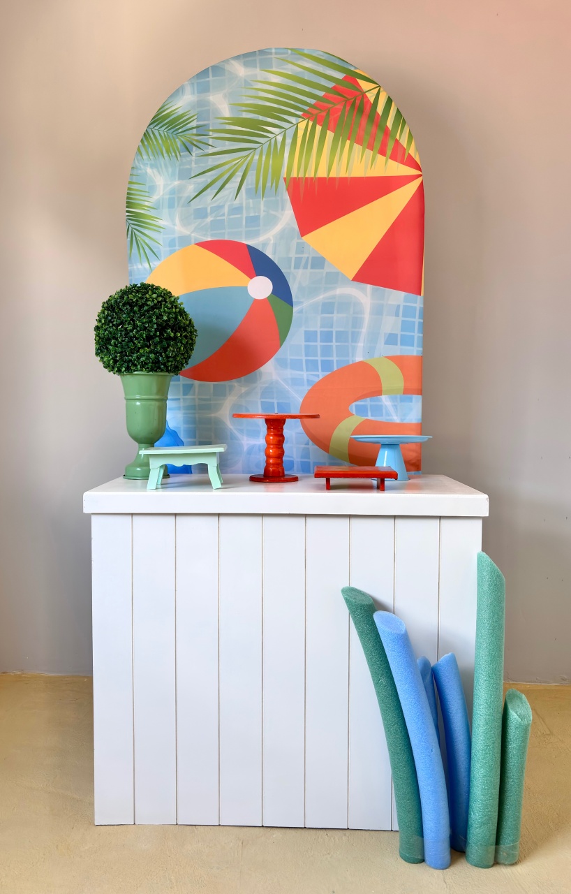 Pool Party Com Painel Romano  - Beca Decorações