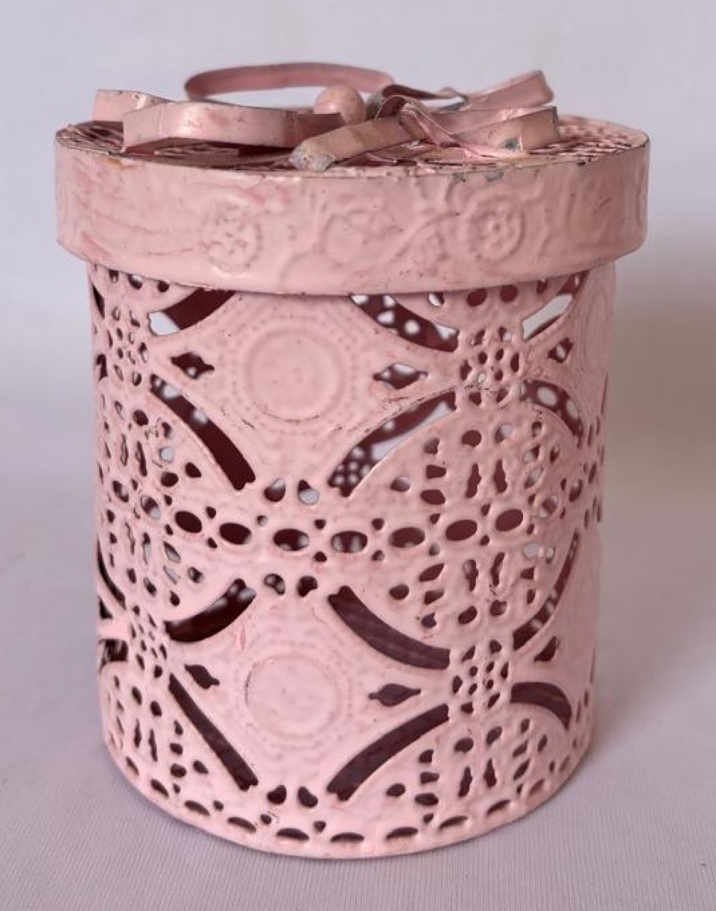 Vaso Rendado Rosa (Locação) - Beca Decorações