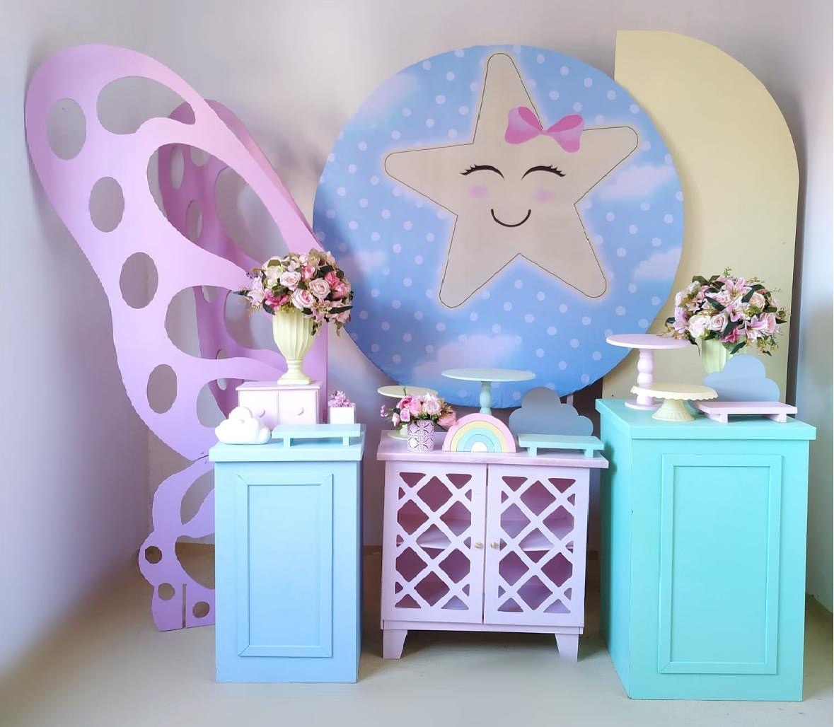 Estrelinha Com Painel Borboleta - Beca Decorações