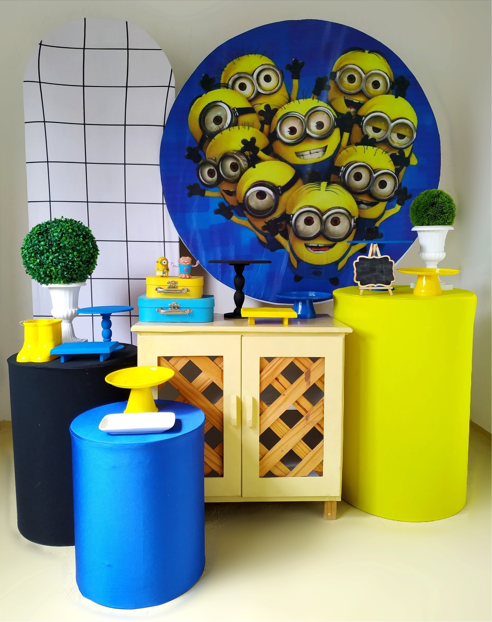 Minions - Kit Diamante - Beca Decorações