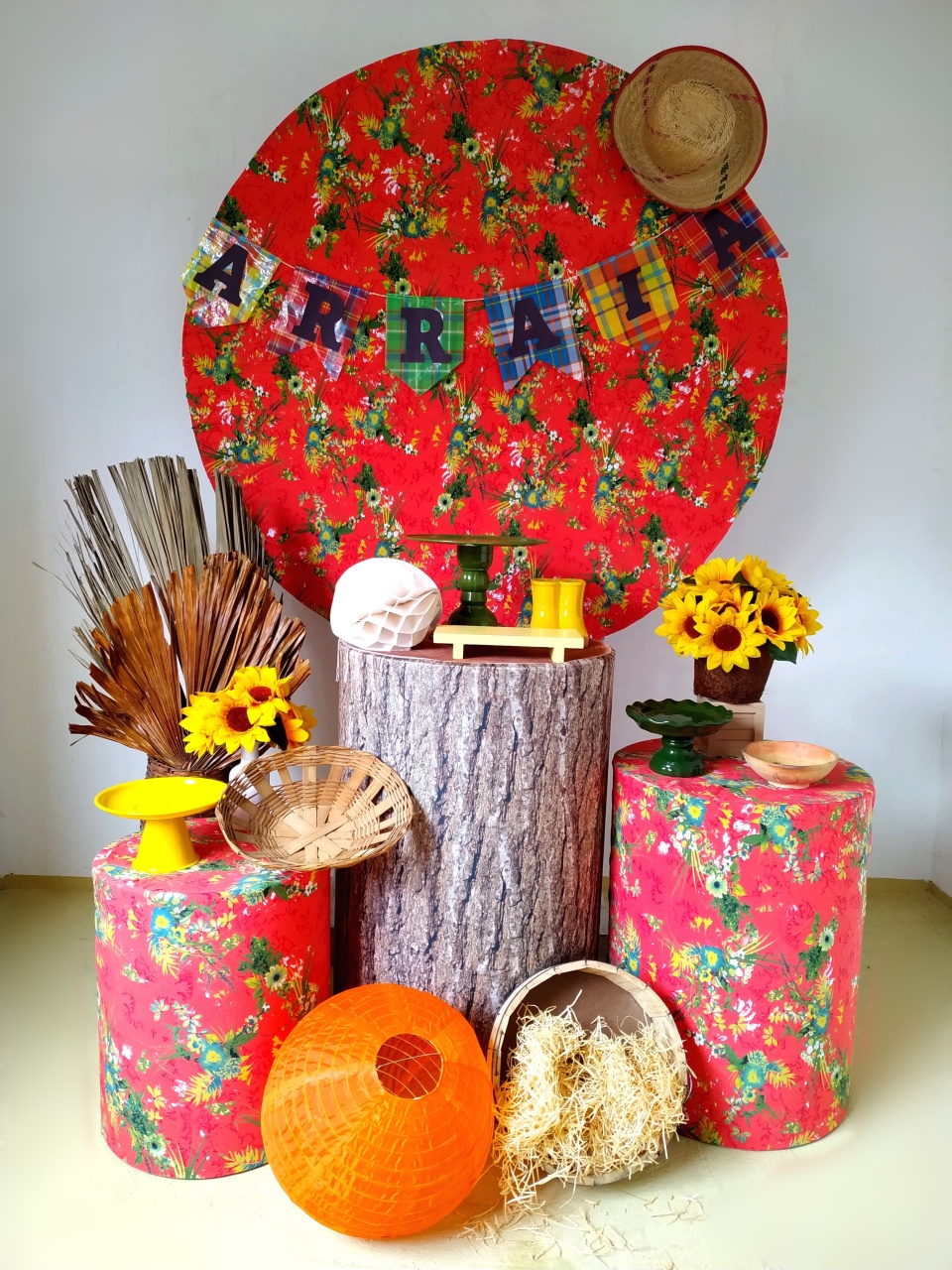Junino Floral Laranja - Beca Decorações