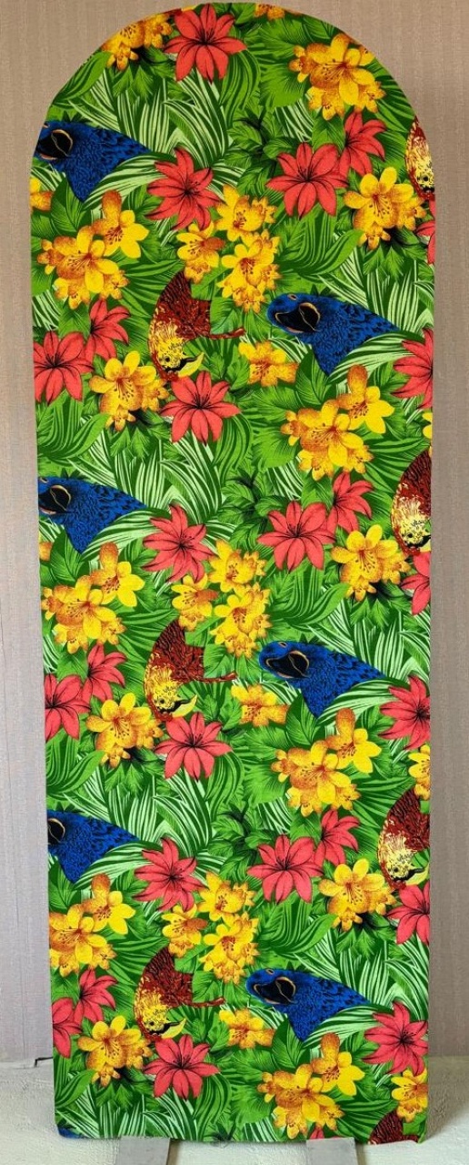 Painel Lateral Floral Tucano (Locação) - Beca Decorações