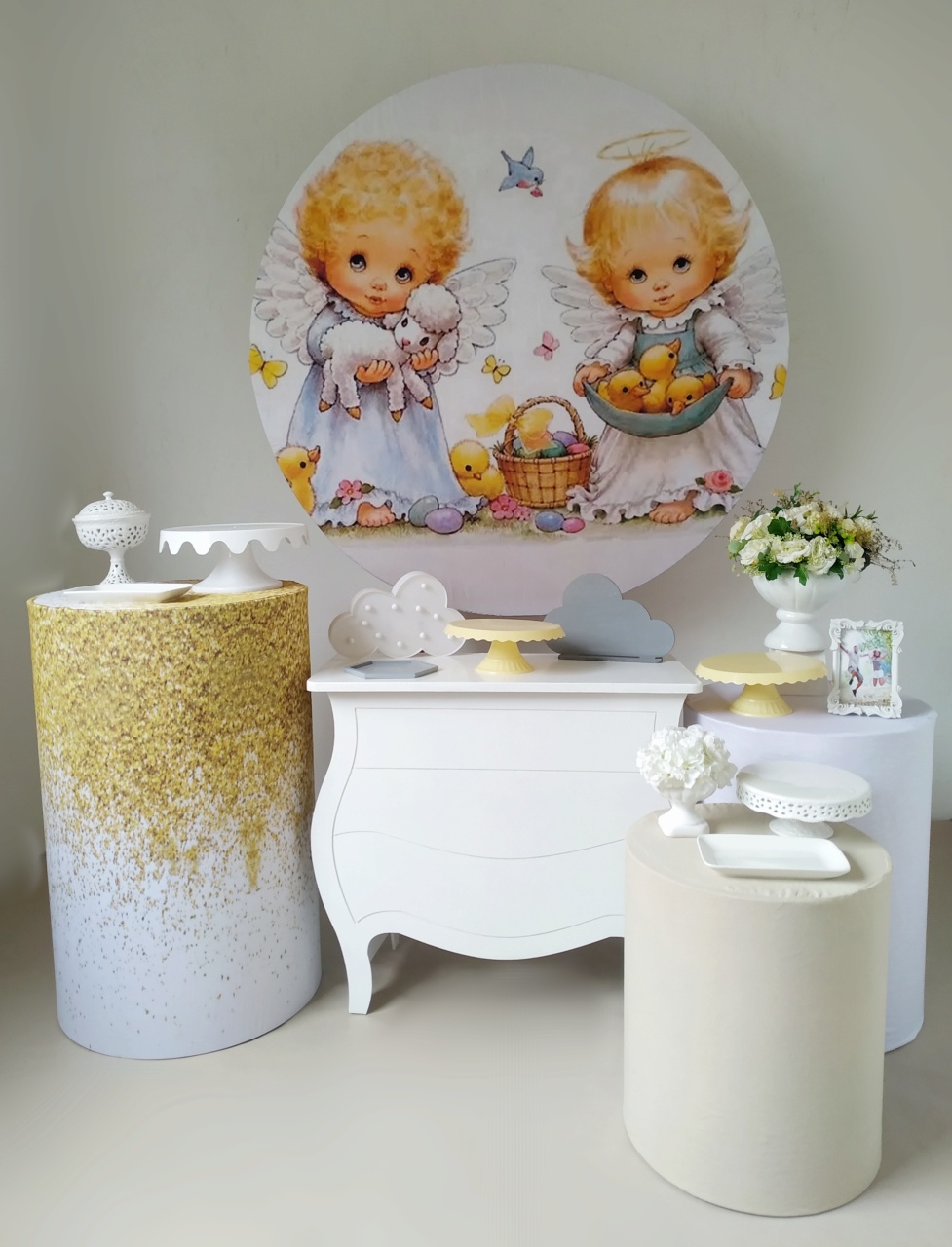 Batizado Anjinhos ( Kit Ouro) - Beca Decorações