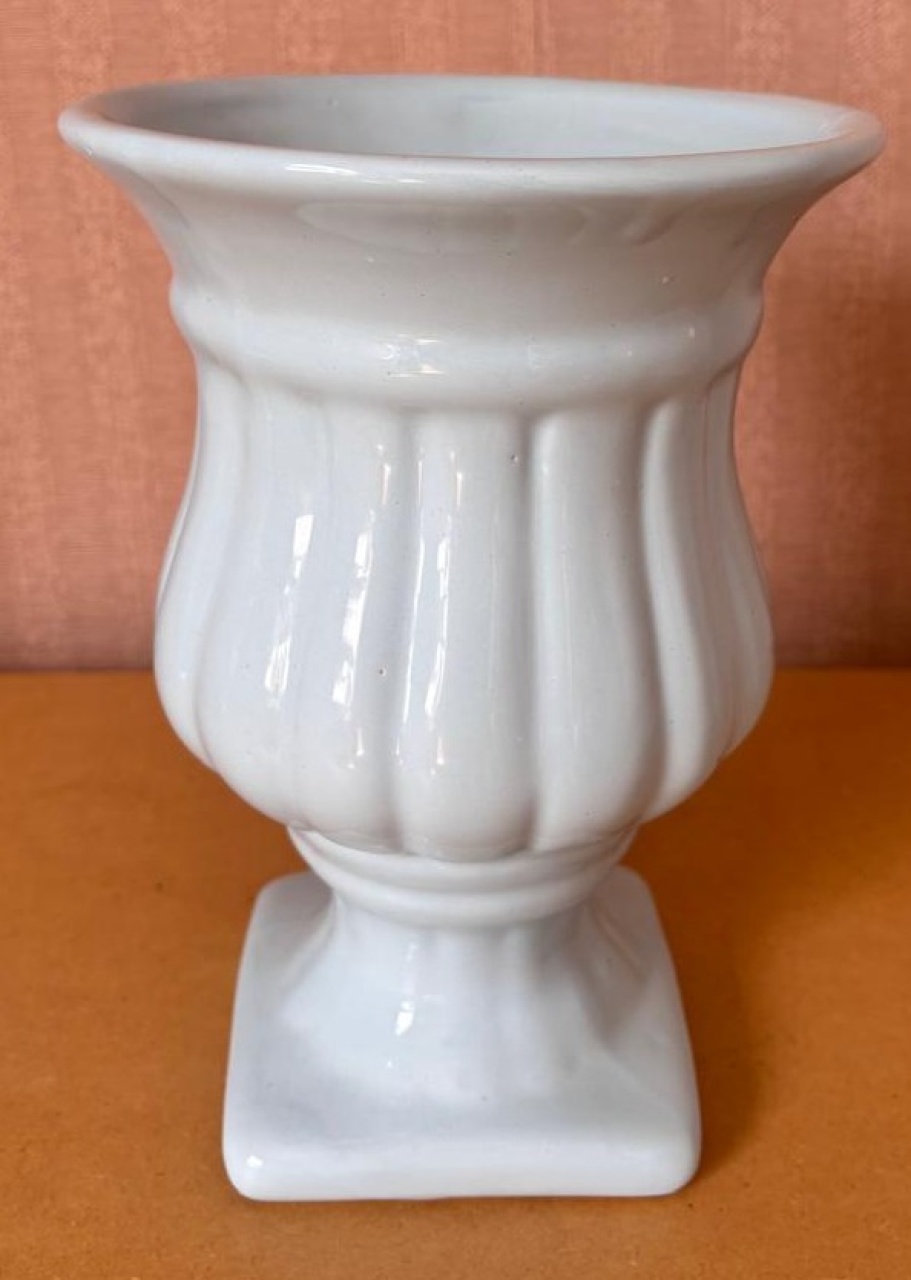 Vaso Grego Azul Bebê (Locação) - Beca Decorações