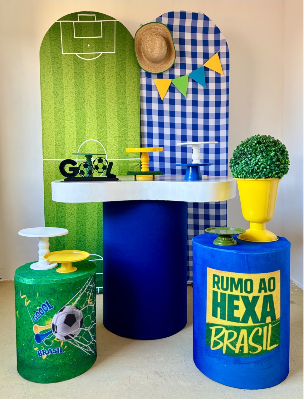 Copa Xadrez Junino (Composição) - Beca Decorações