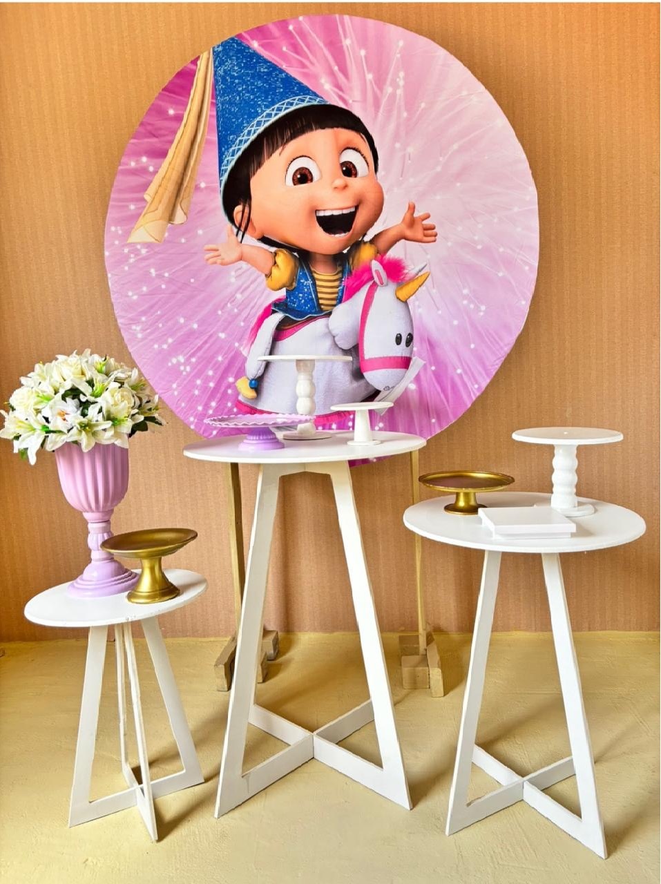 Agnes Com Mesinhas  - Beca Decorações