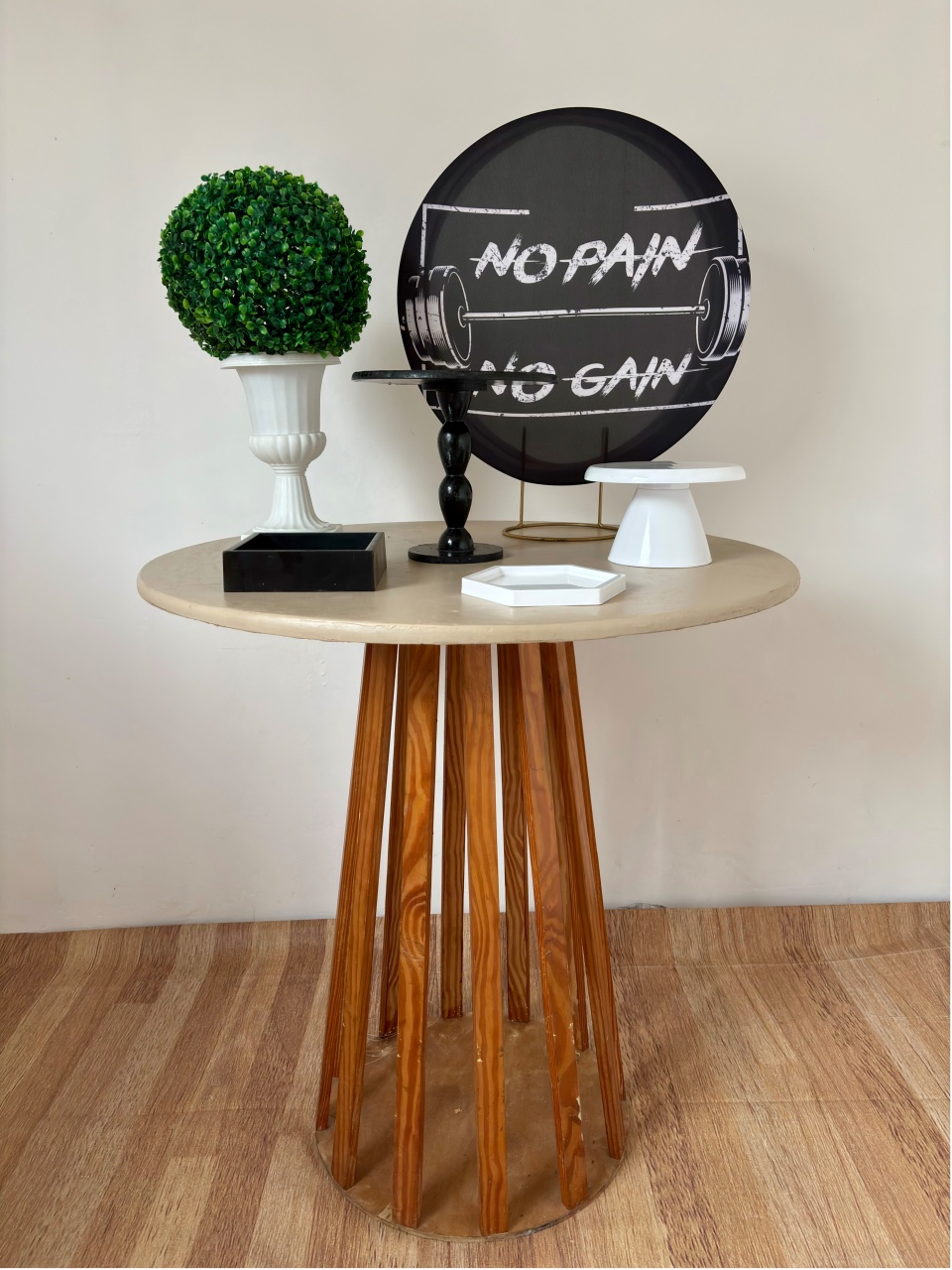 No Pain No Gain ( Kit Mesa) - Beca Decorações