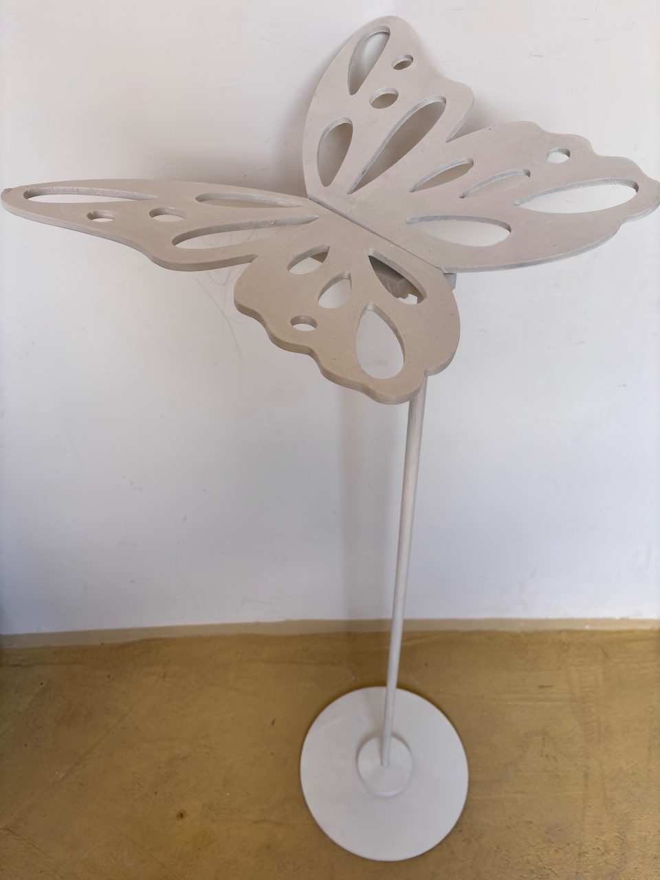 Borboleta de Chão  - Beca Decorações