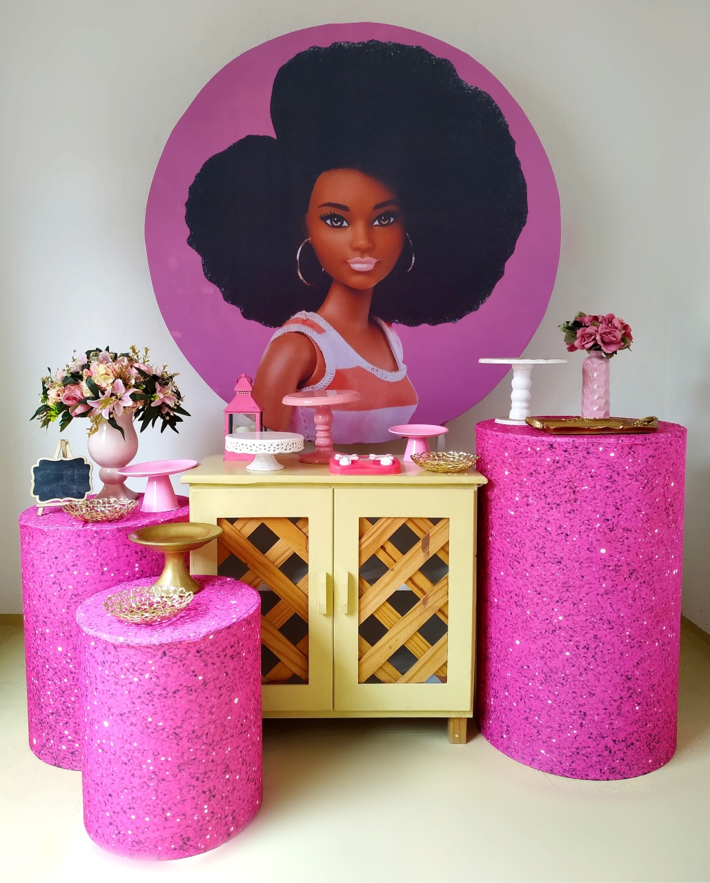 Barbie Negra - Kit Ouro 1 - Beca Decorações