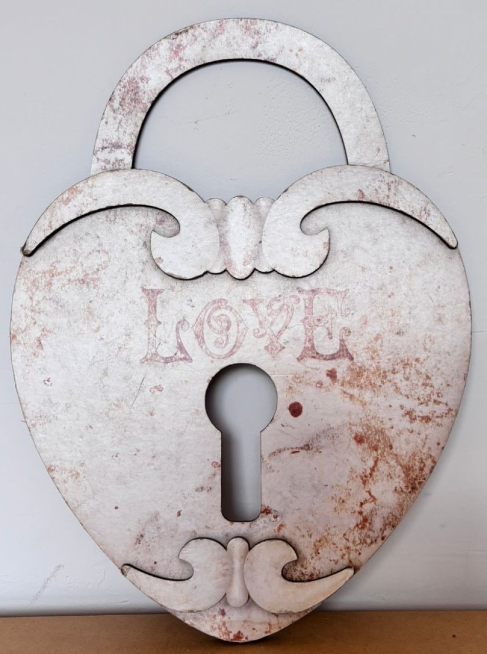 Quadro Decorativo Coração Com Chave (Locação) - Beca Decorações
