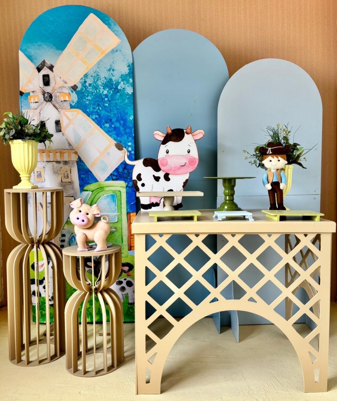 Fazendinha Azul (Composição) - Beca Decorações