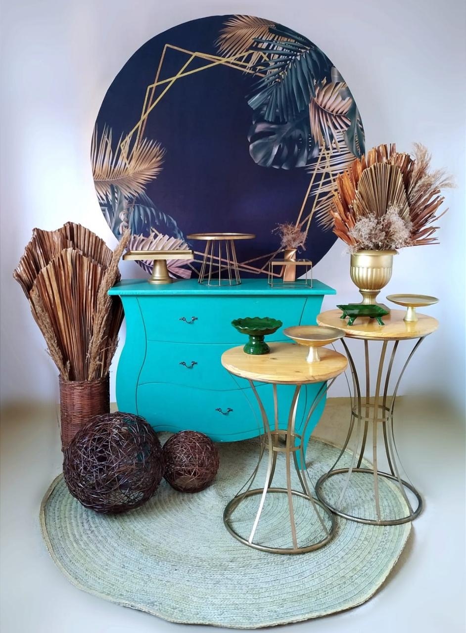 Folhas Verdes E Dourados  - Beca Decorações