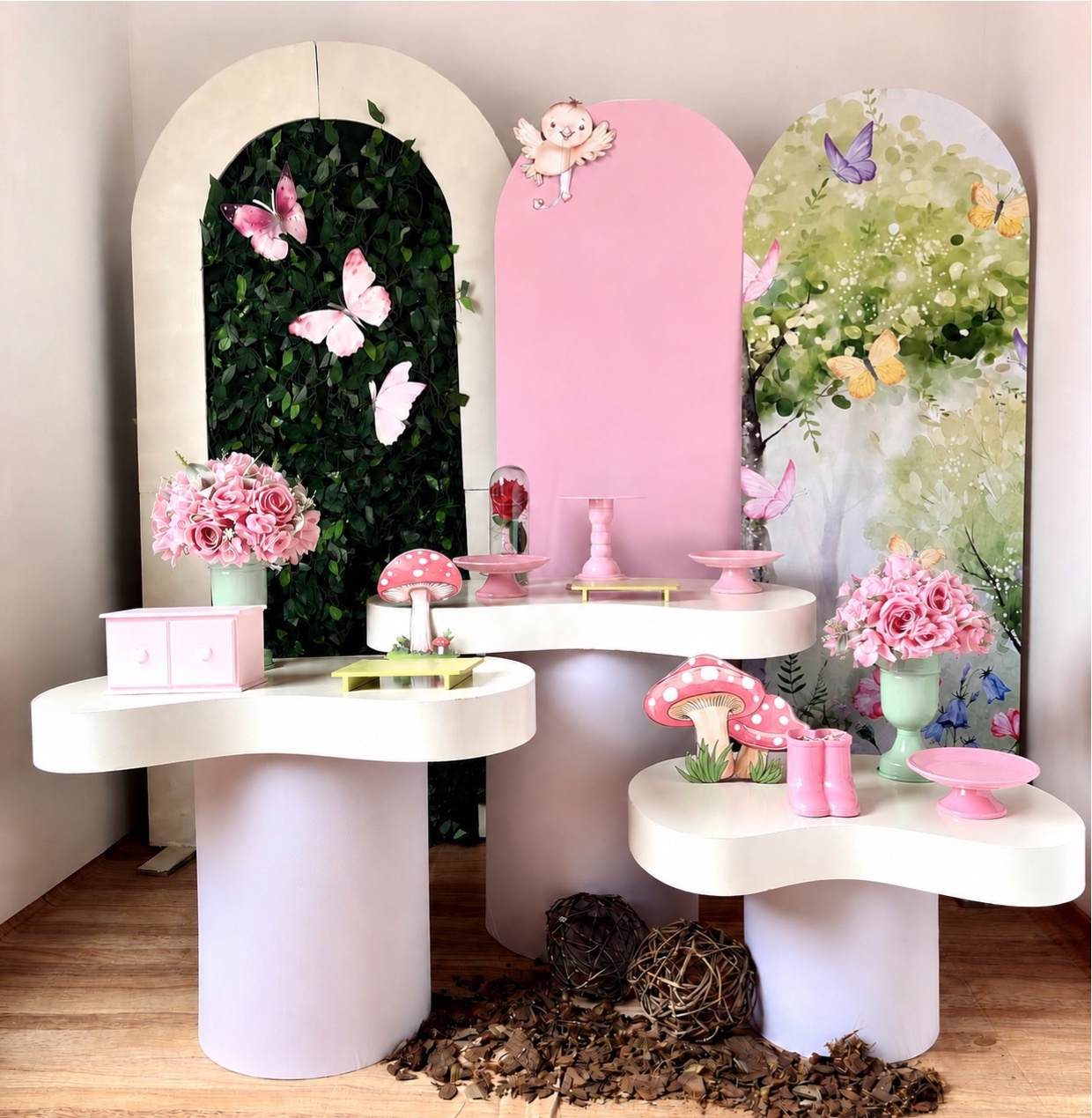 Jardim Rosa (Composição) - Beca Decorações