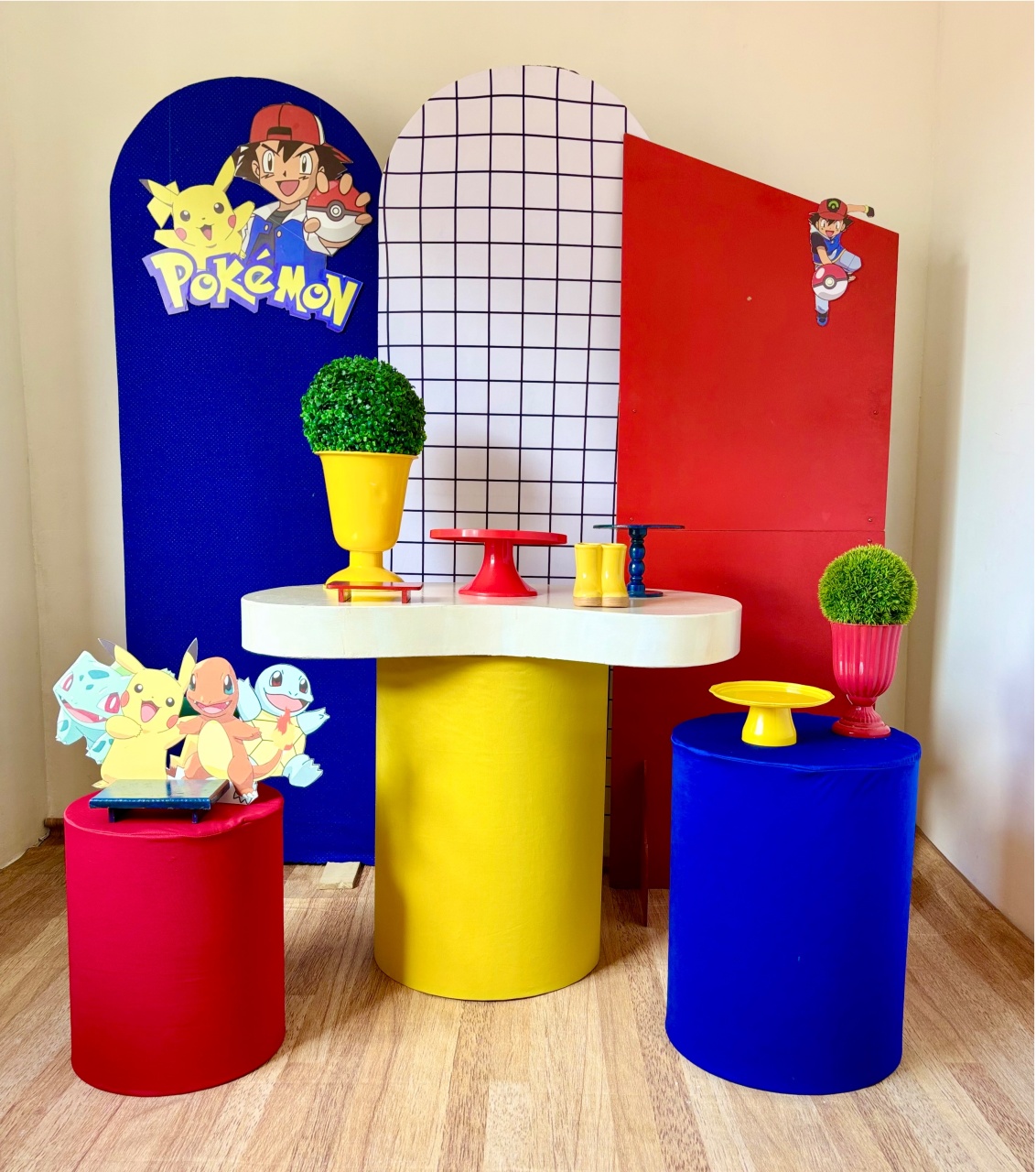 Pokémon (Composição) - Beca Decorações
