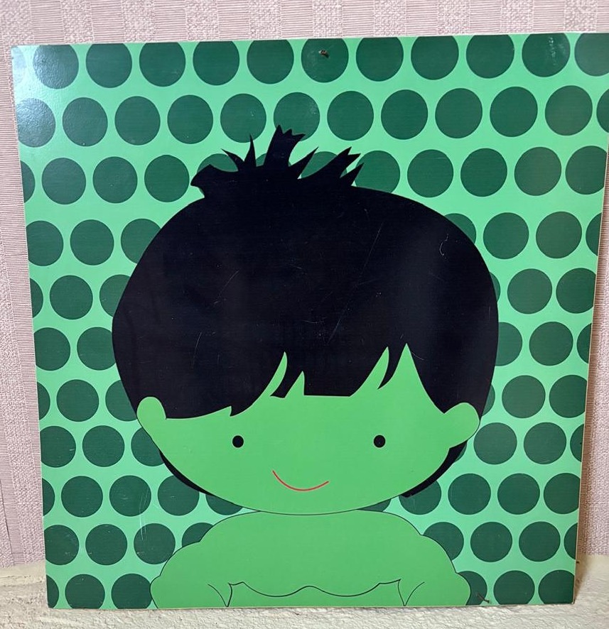 Display Hulk Baby (Locação) - Beca Decorações