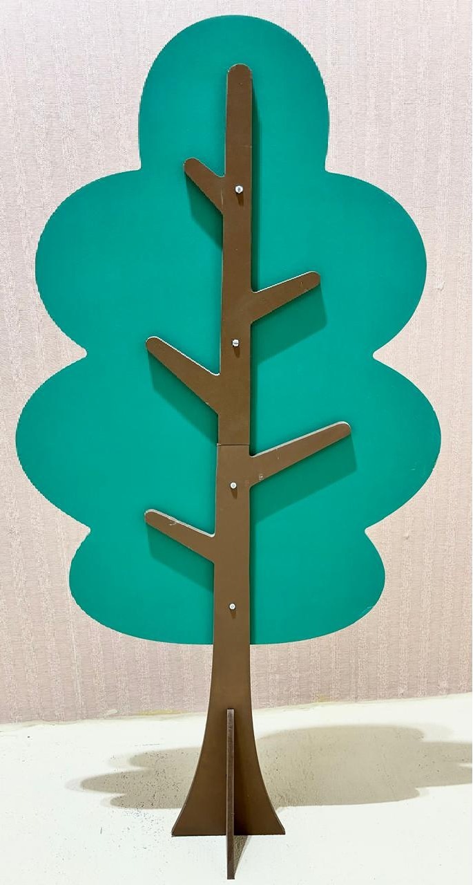 Painel Arvore de Chão Mdf (Locação) - Beca Decorações