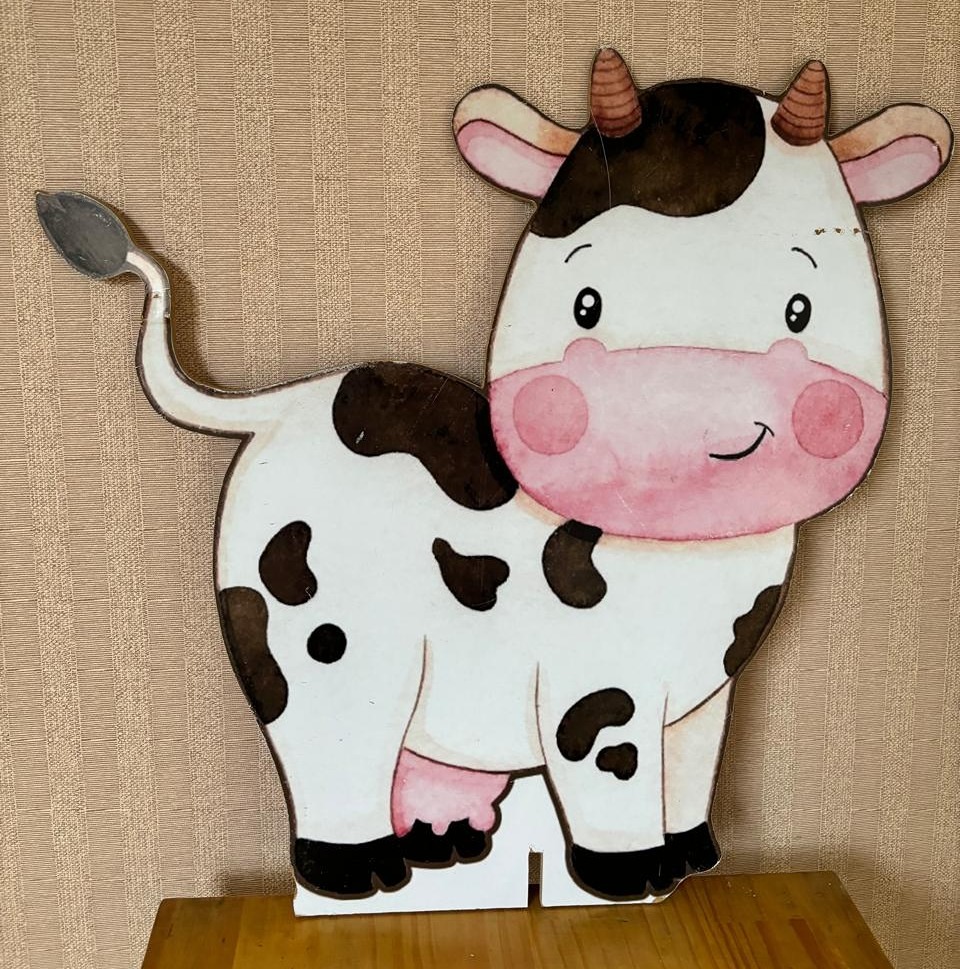 Display Vaquinha Fazendinha (Locação) - Beca Decorações