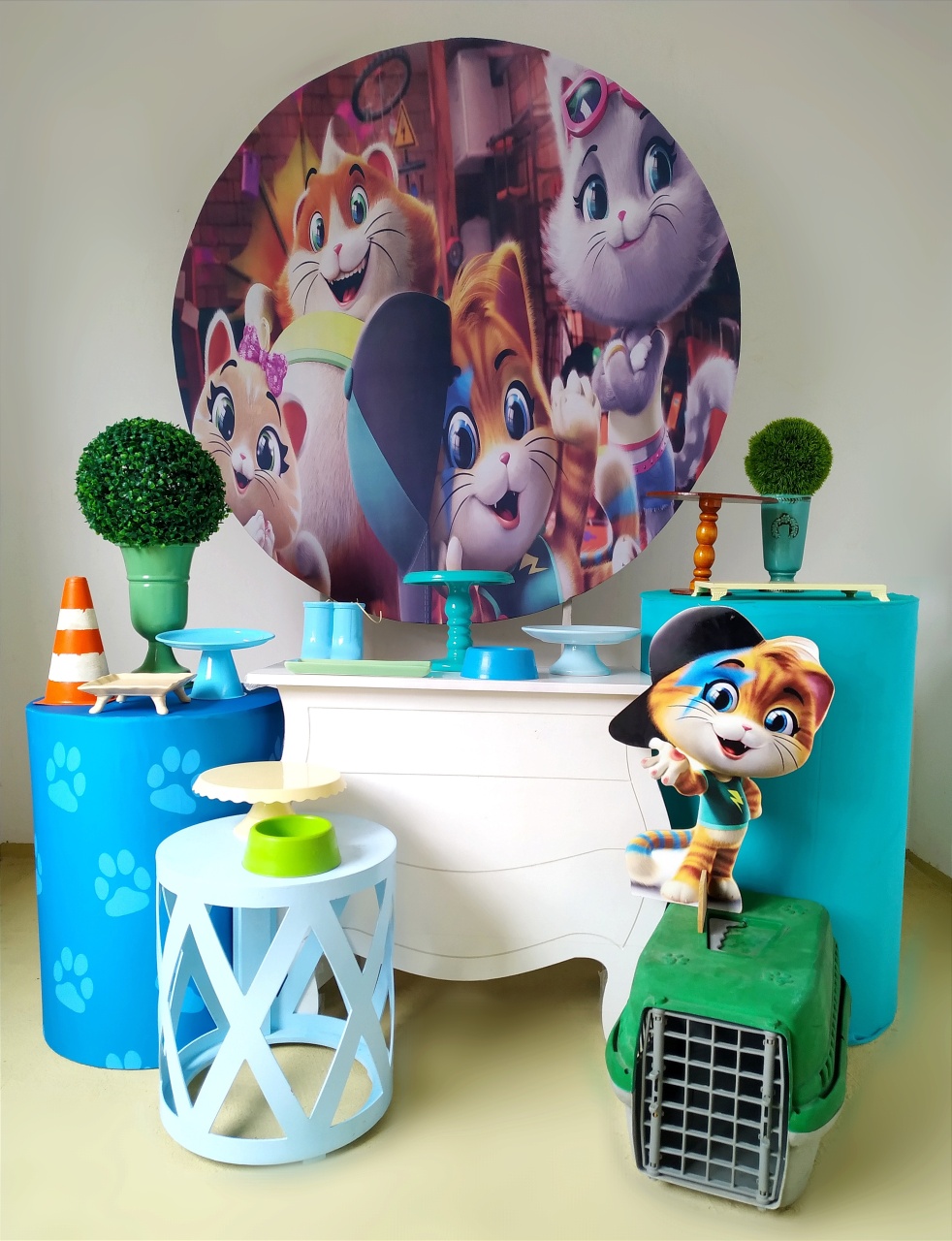 44 Gatos Menino - Kit Ouro  - Beca Decorações