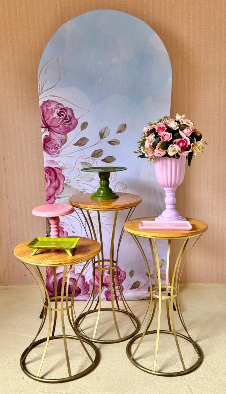 Floral Vinho 1 (Painel Romano) - Beca Decorações