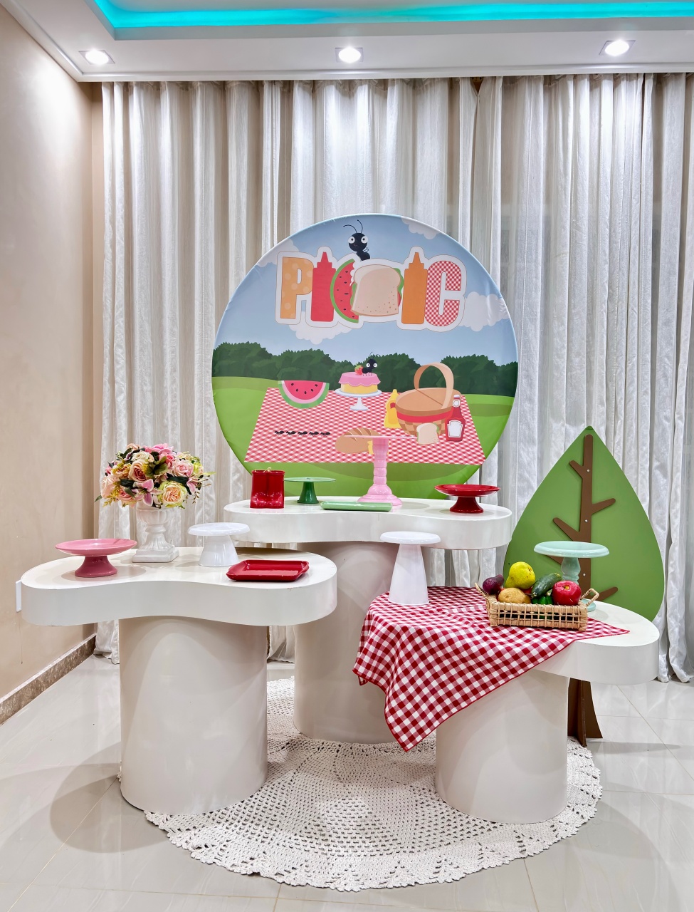 Pic Nic - Mesas Orgânicas  - Beca Decorações