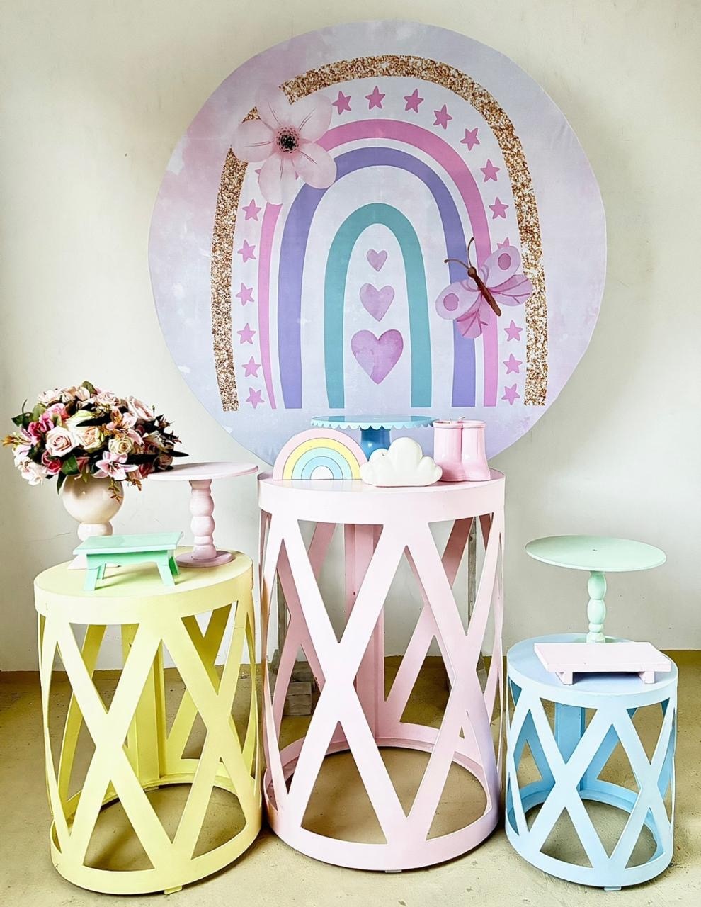 Arco Íris Com Cilindros Vazados  - Beca Decorações