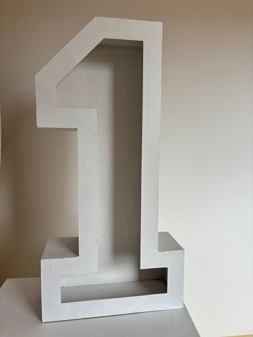 Numero 1 de Chão Mdf (Locação) - Beca Decorações